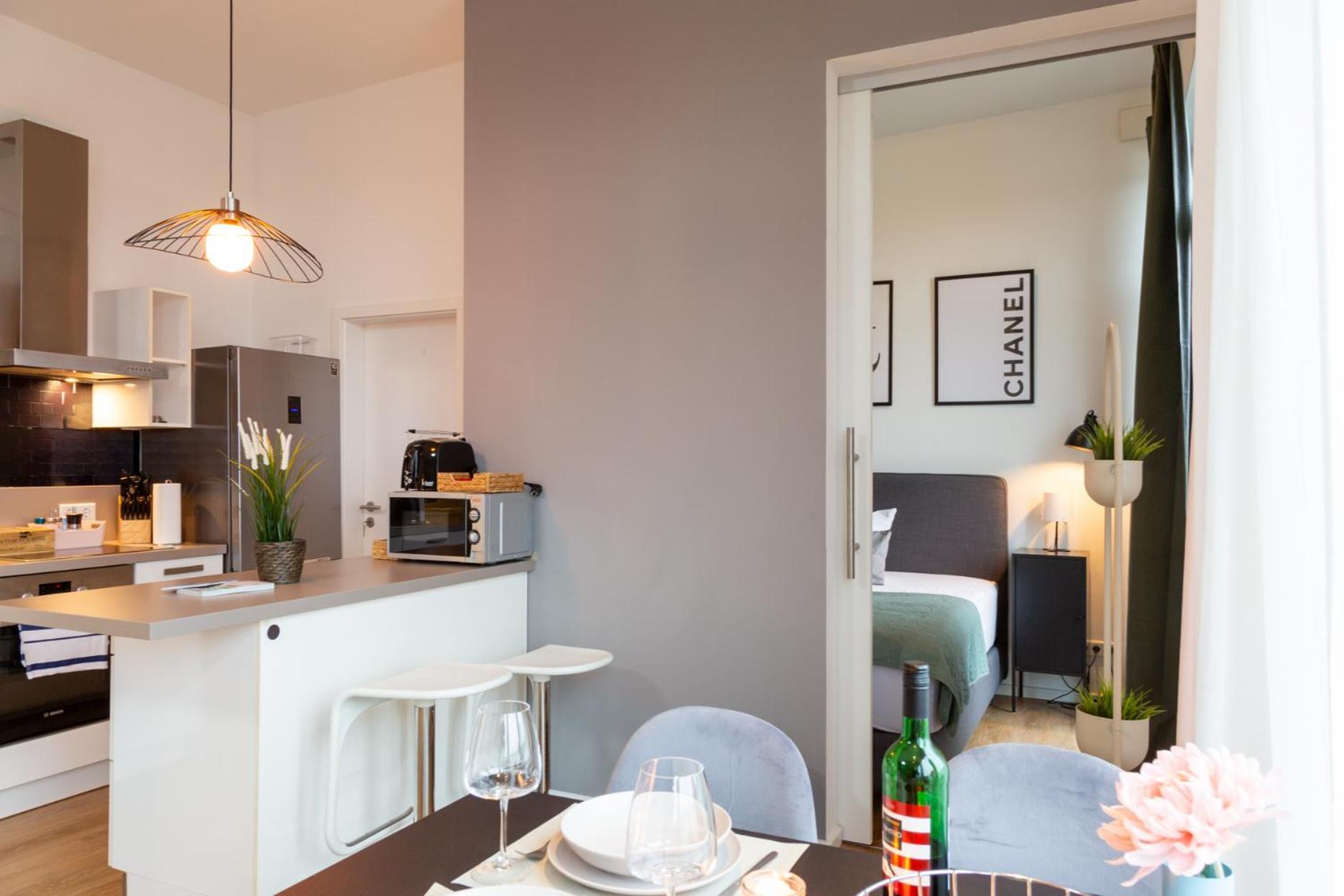 Apartmán Micasa Ol - Modernes Penthouse - Stellplatz - Kueche - Wlan - Dachterrasse Oldenburg Exteriér fotografie