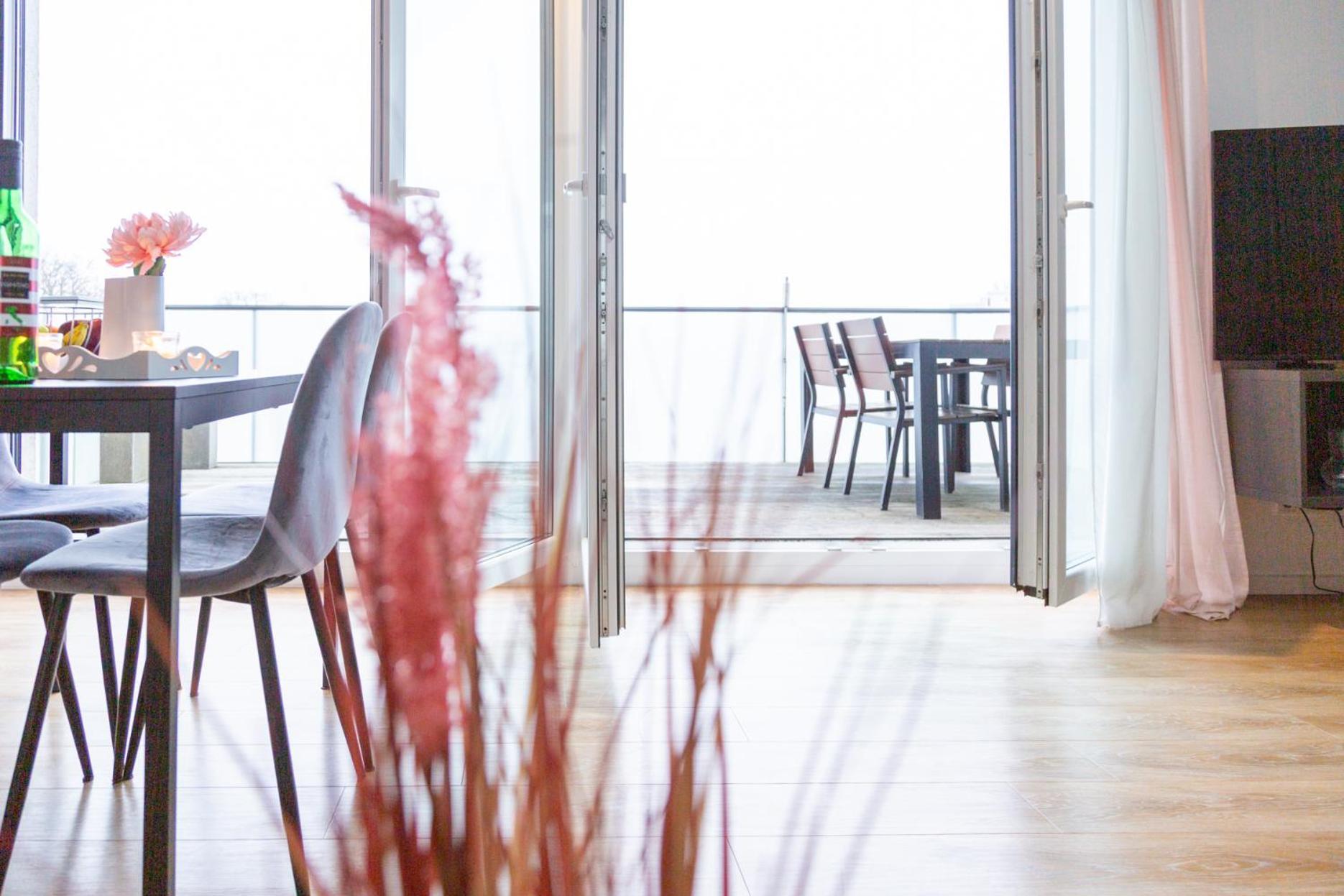 Apartmán Micasa Ol - Modernes Penthouse - Stellplatz - Kueche - Wlan - Dachterrasse Oldenburg Exteriér fotografie